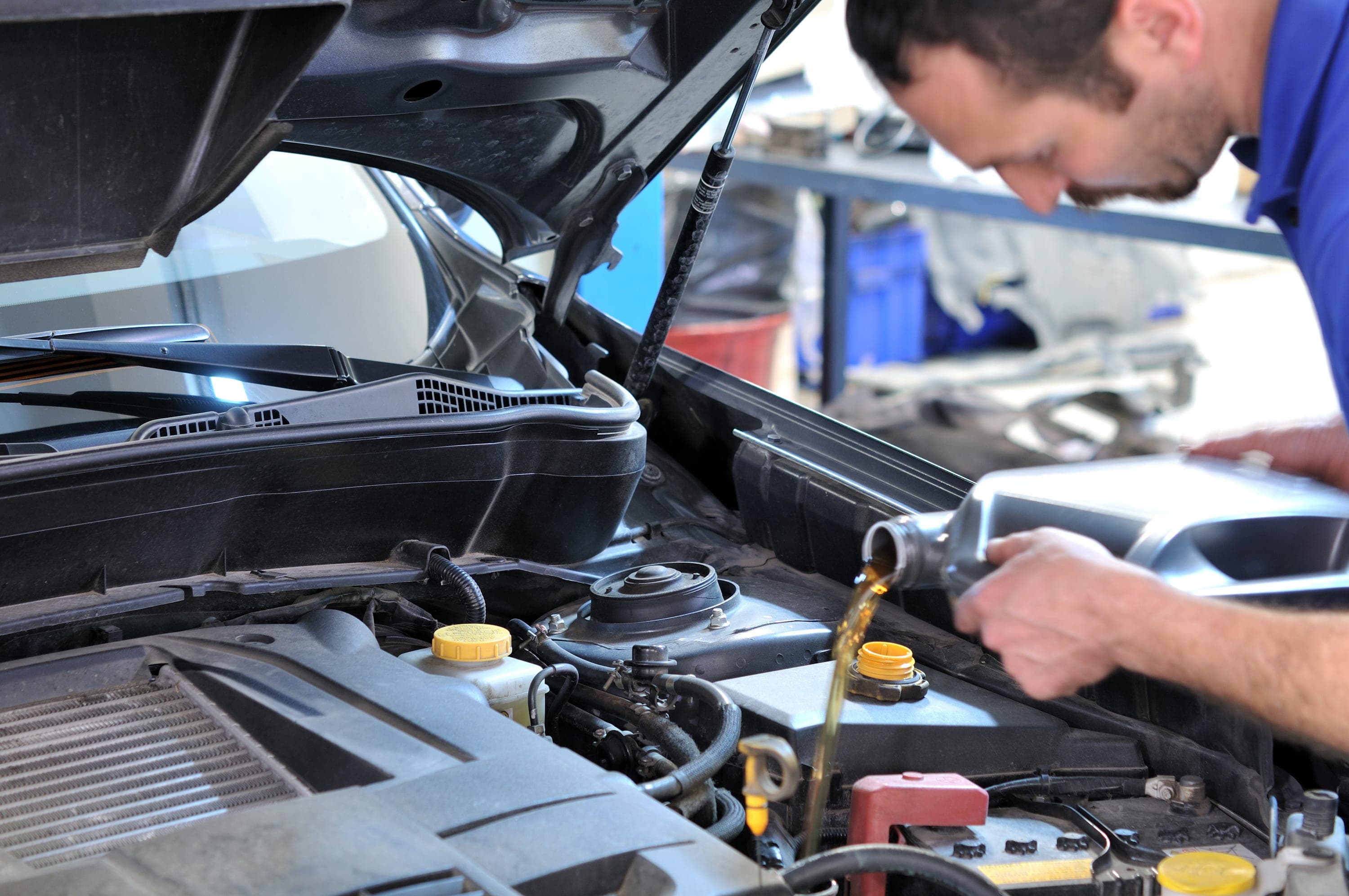 Vehicle battery service performed by a mobile technician